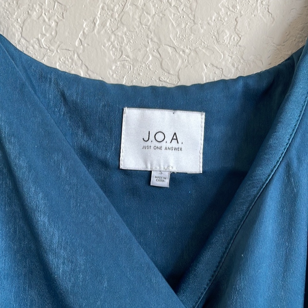 JOA | FALL IN LOVE TEAL BLUE SATIN MIDI WRAP DRESS - Picture 7 of 10
